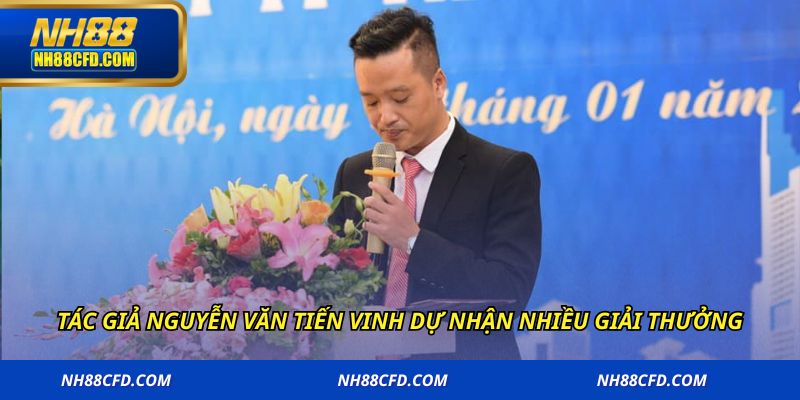 Tác giả Nguyễn Văn Tiến vinh dự nhận nhiều giải thưởng